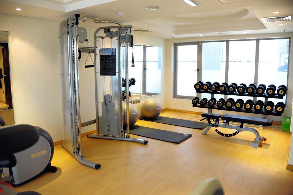 דובאי Monaco Hotel מראה חיצוני תמונה