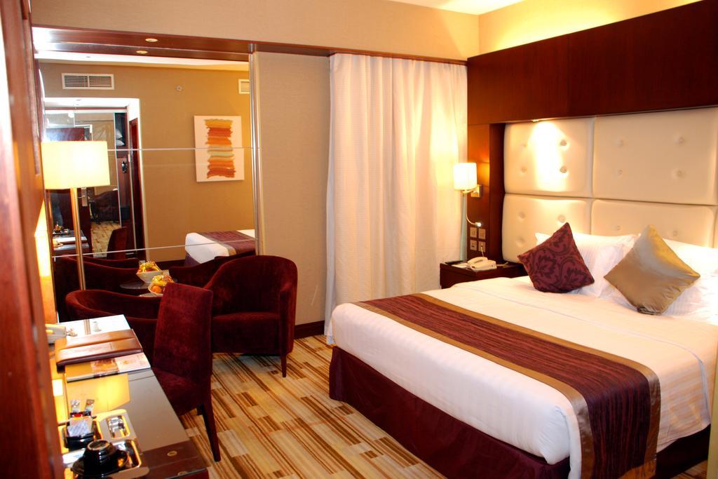 דובאי Monaco Hotel מראה חיצוני תמונה