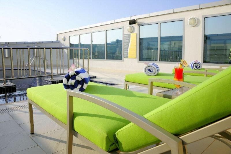 דובאי Monaco Hotel מראה חיצוני תמונה